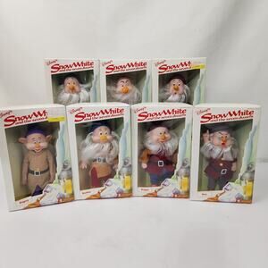 Disney Snow White And Seven Dwarfs by Bikin NIB Gumpy Doc Sleepy Bashful Happy